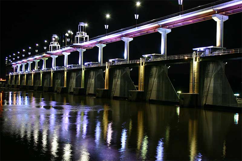 Big Dam Bridge